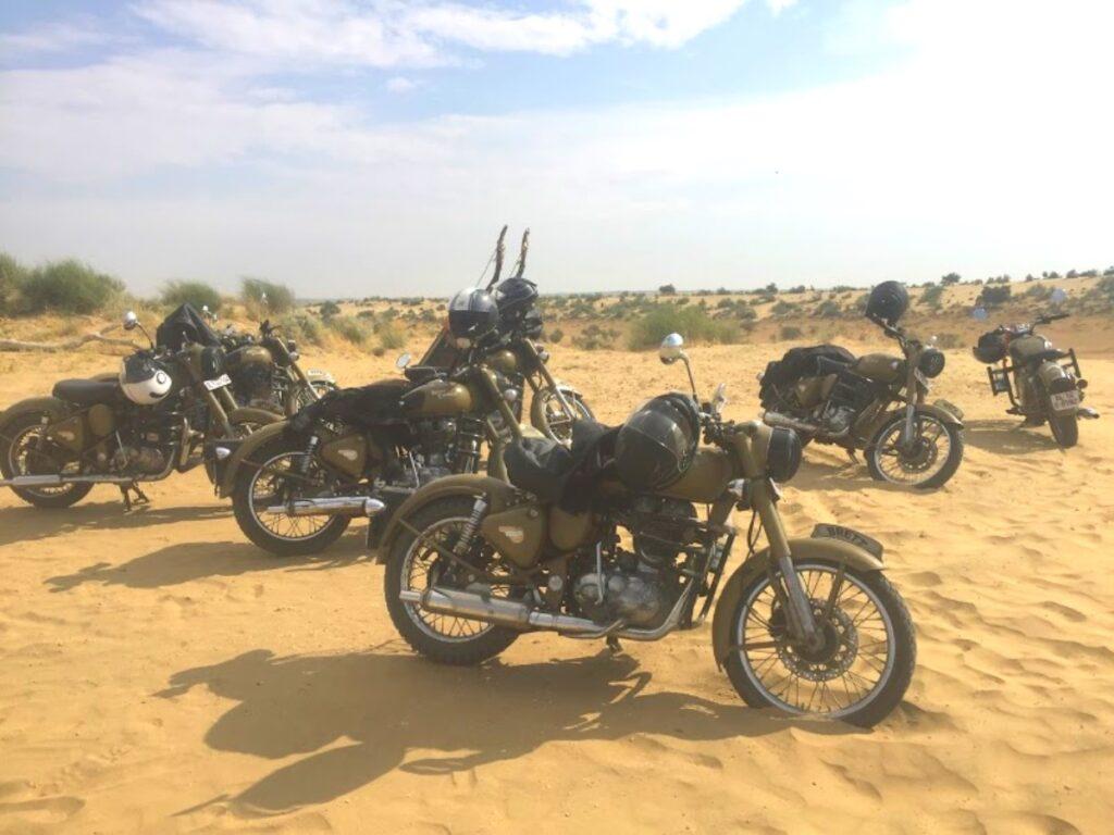 Royal Enfields 500cc Classic Desert Storm
